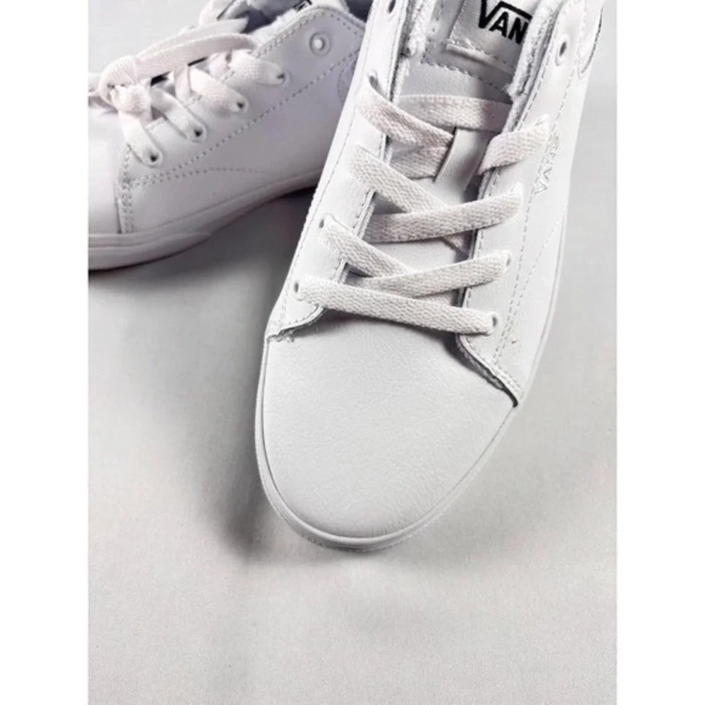 Vans Low Top Sneakers White Leather Lace Up Skate Shoes Youth 6.0 UK 5.0